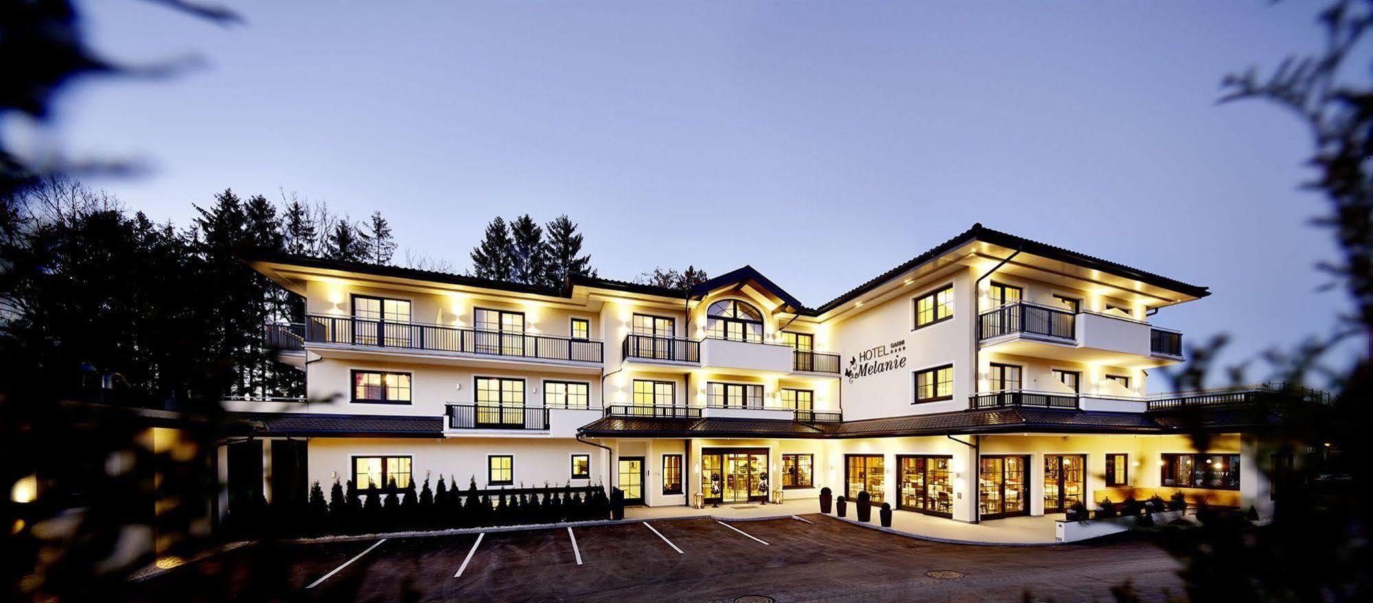 Hotel Garni Melanie Вальс Экстерьер фото